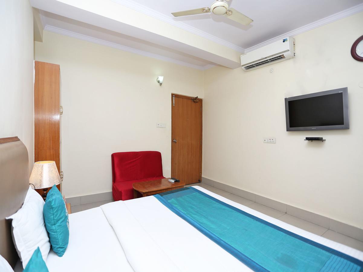 Oyo 10788 Hotel Harisons Continental Patna (Bihar) Kültér fotó