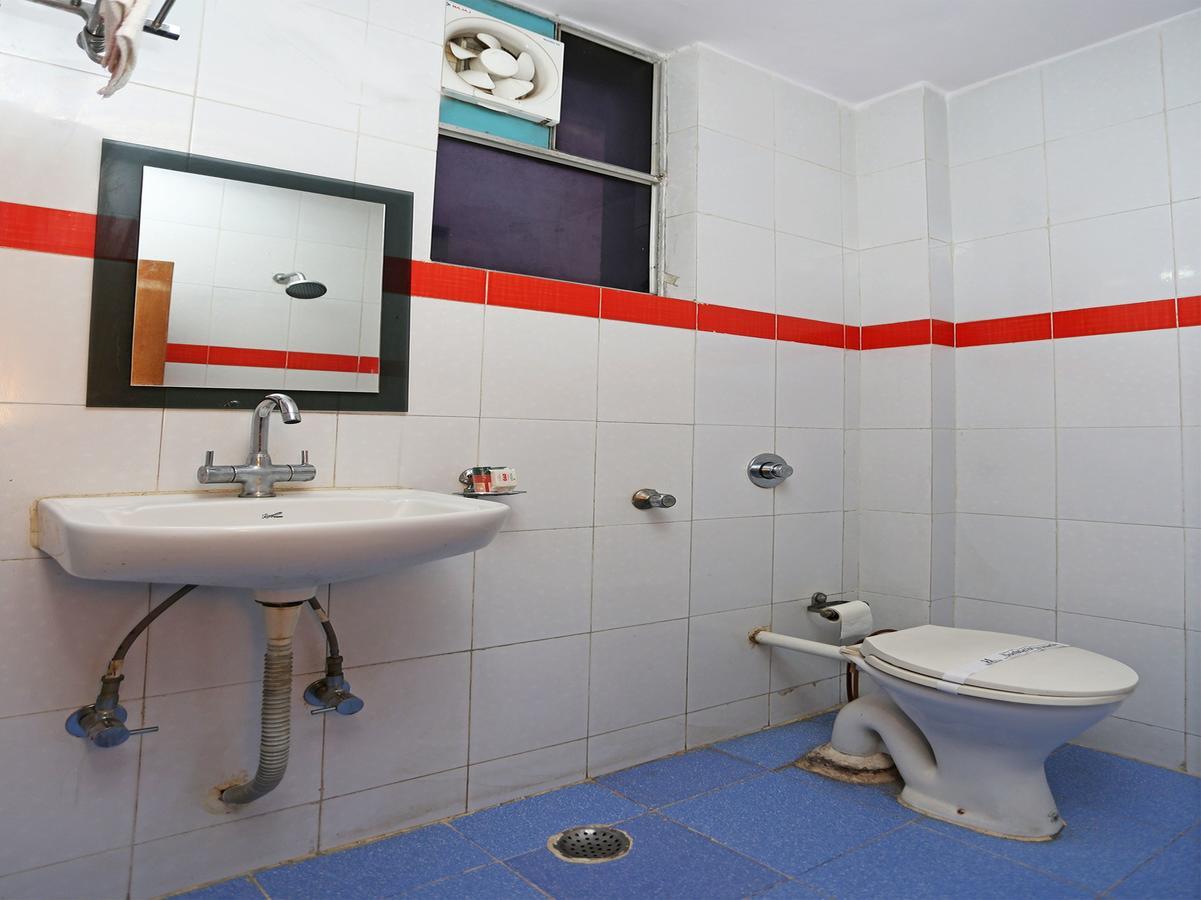 Oyo 10788 Hotel Harisons Continental Patna (Bihar) Kültér fotó